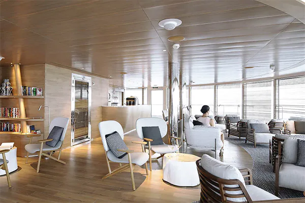 Панорамный лаундж - Палуба 6