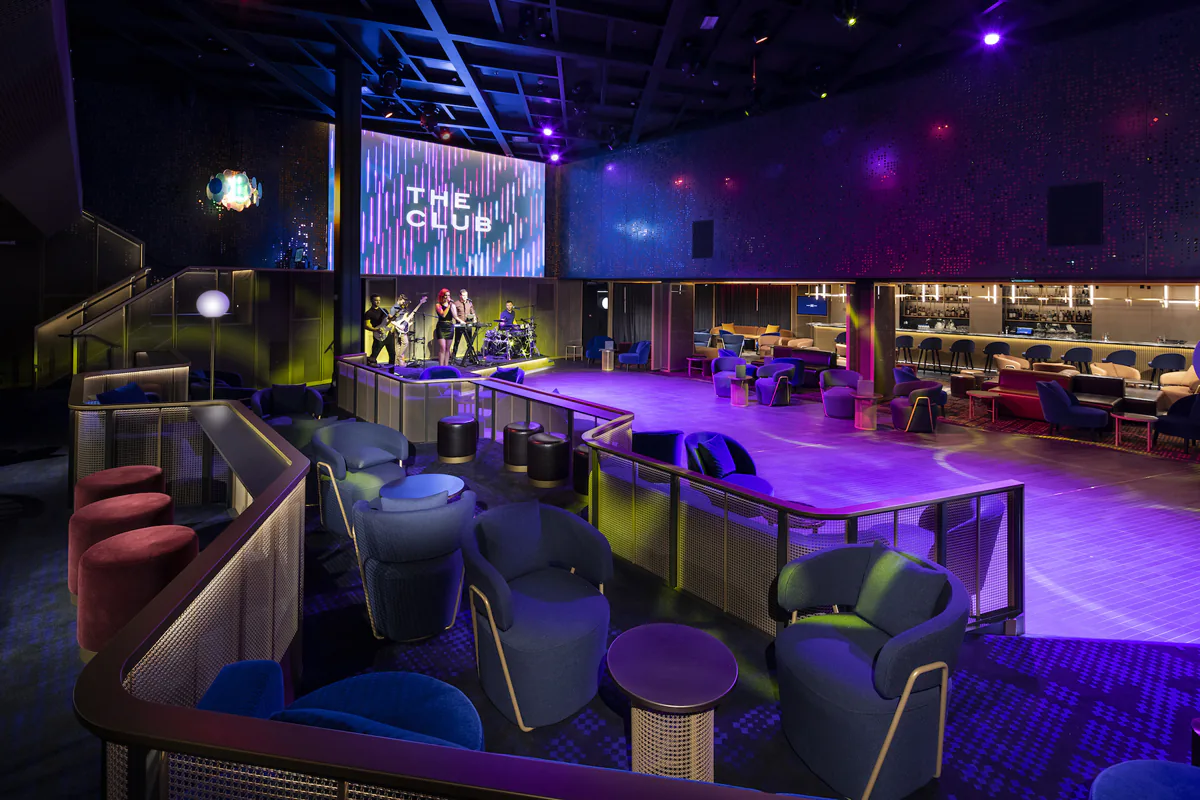 Бар The Club